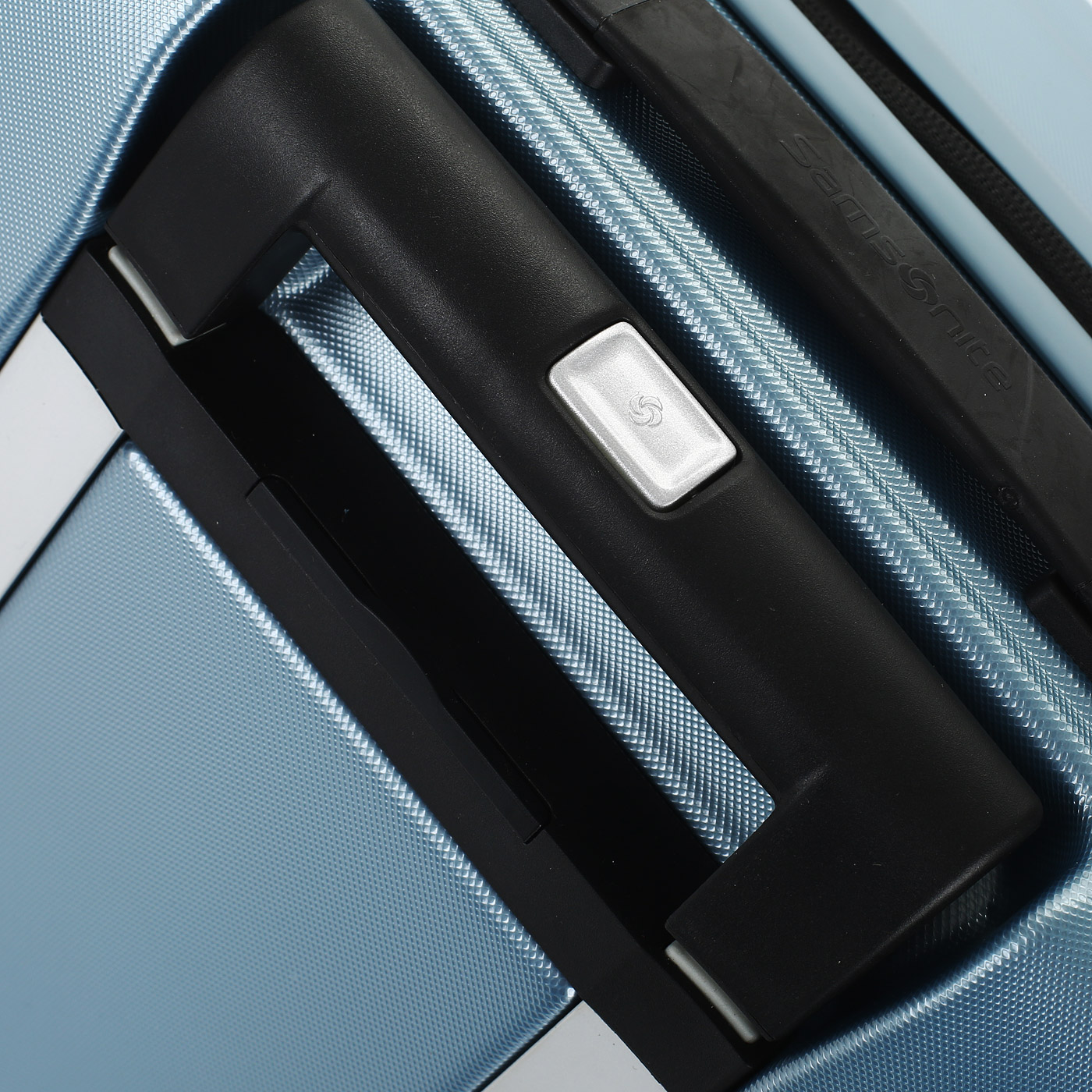 Чемодан для ручной клади из поликарбоната с кодовым замком Samsonite Orfeo