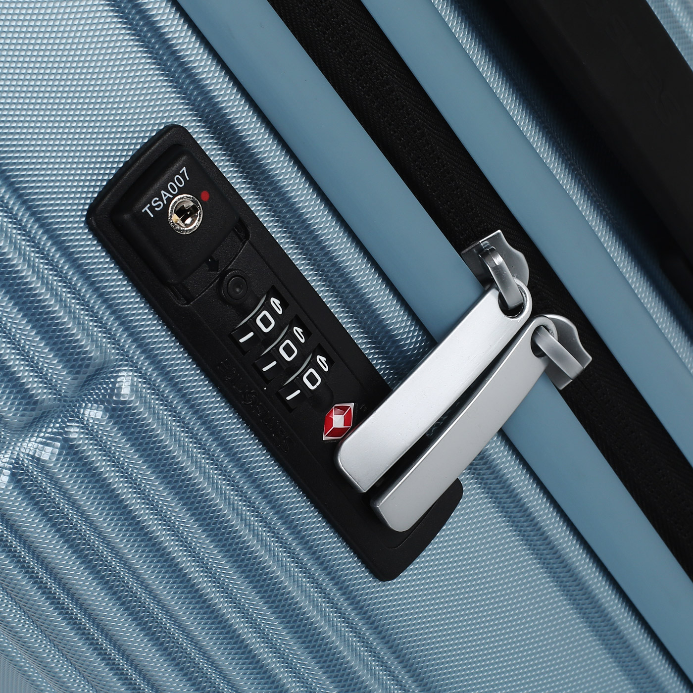 Чемодан для ручной клади из поликарбоната с кодовым замком Samsonite Orfeo