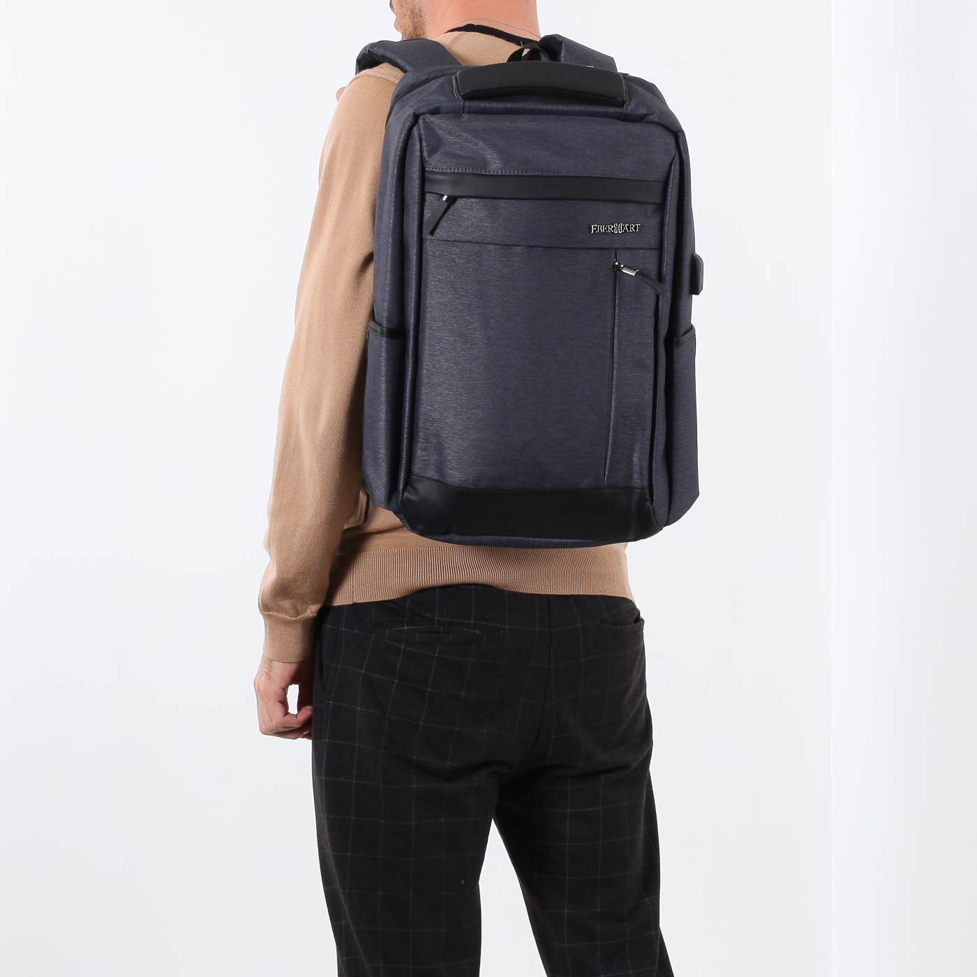 Рюкзак с USB Eberhart Legacy