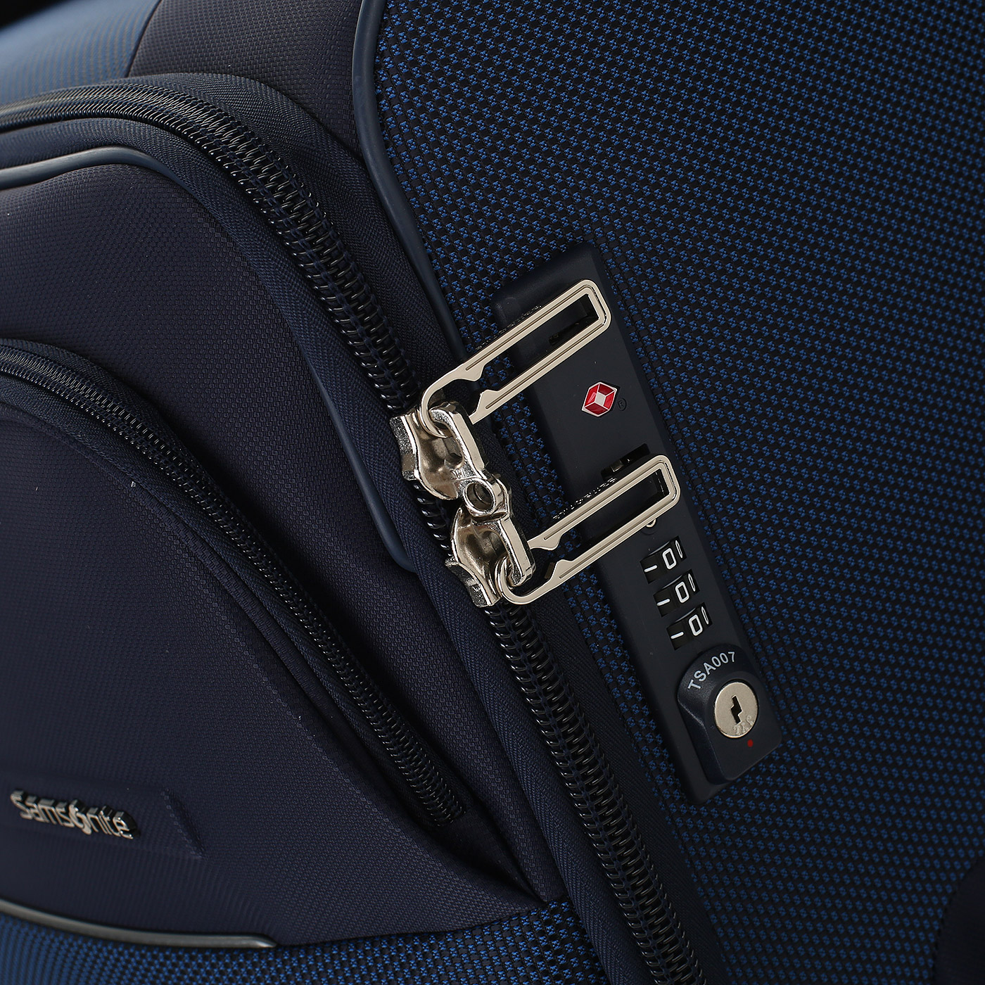 Чемодан большой L тканевый с кодовым замком Samsonite B-Lite Icon