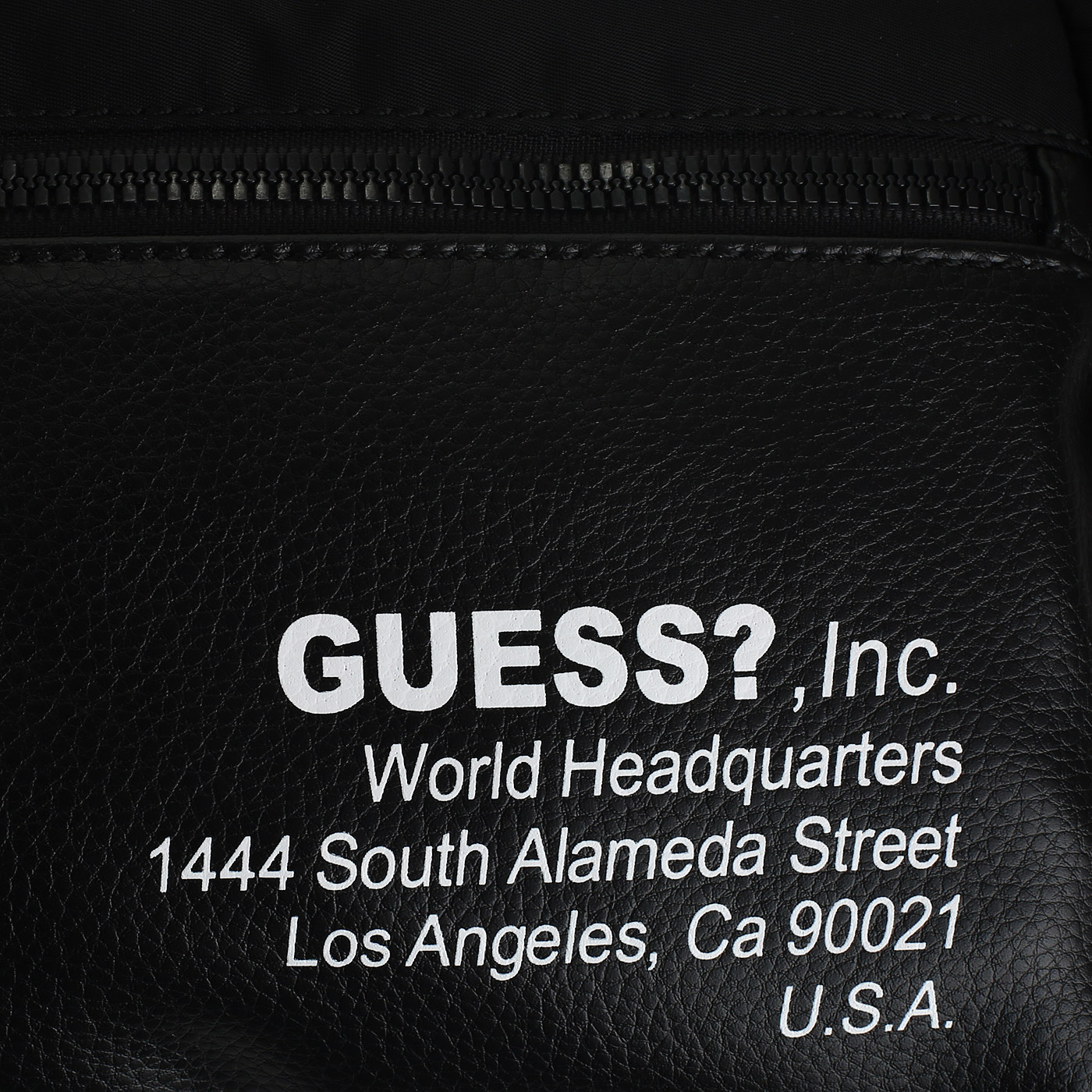 Сумка-рюкзак на одно плечо Guess Massa Smart1