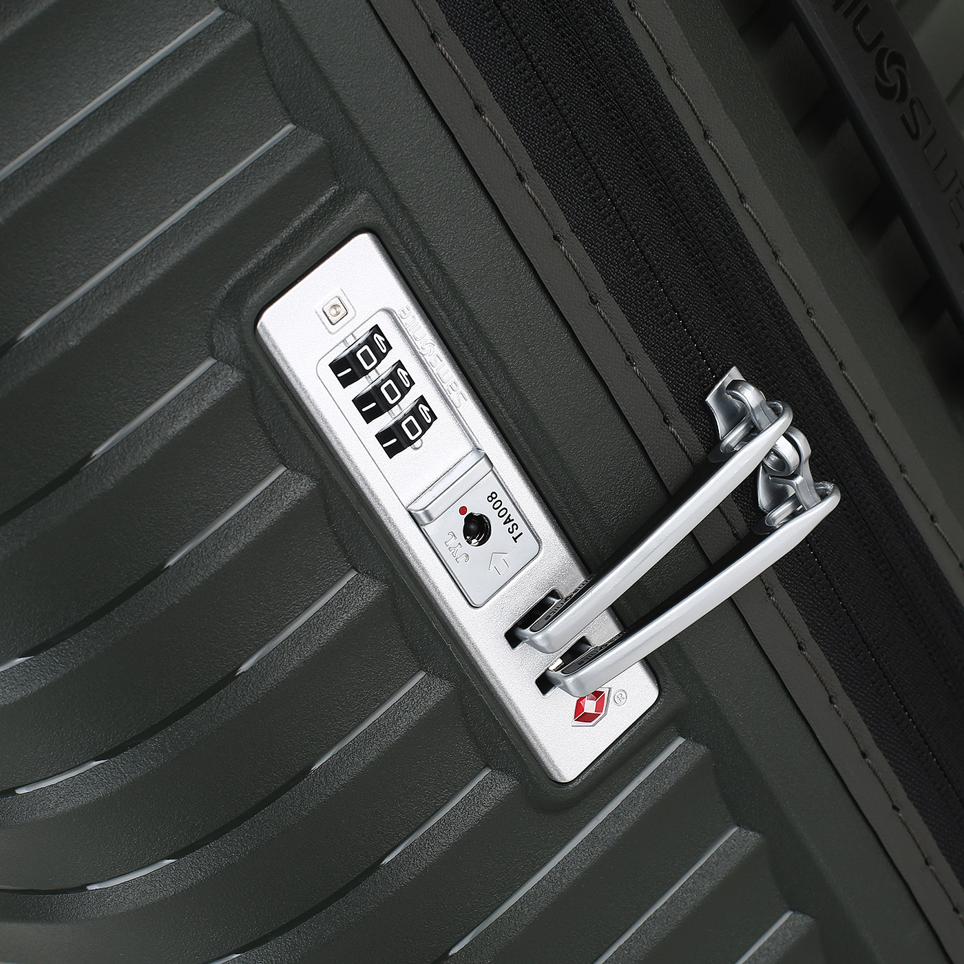 Чемодан большой L из полипропилена Samsonite Upscape