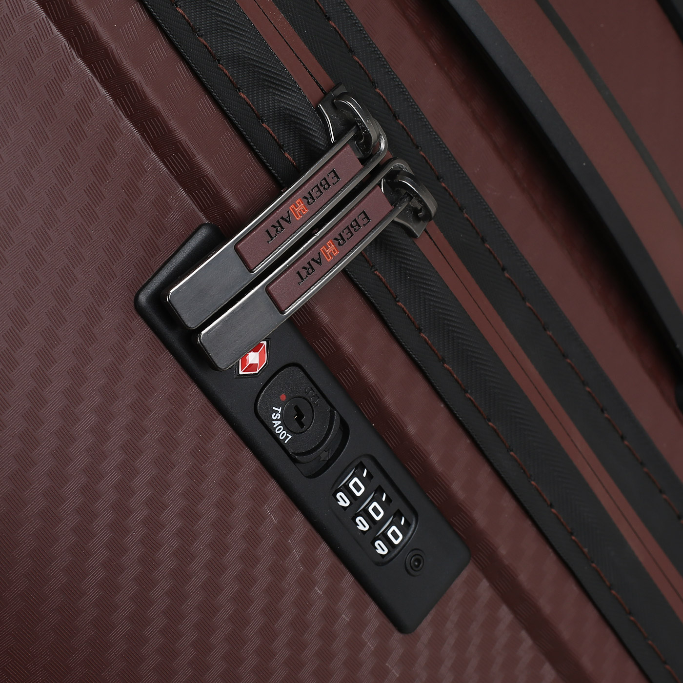 Чемодан большой L из полипропилена с кодовым замком Eberhart Aero