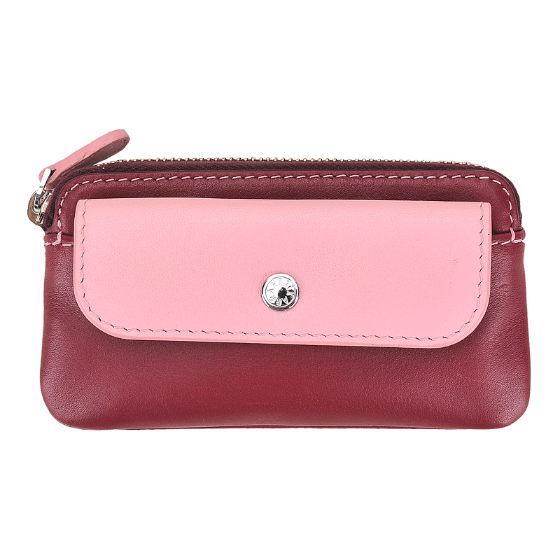 Neri Karra Ключницa