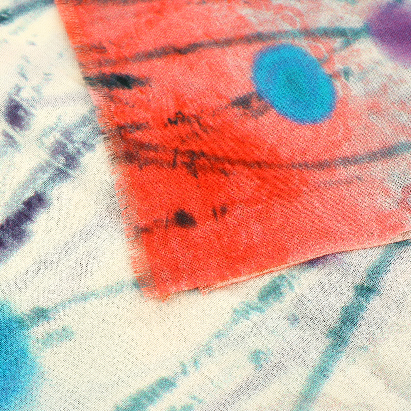 Палантин с разноцветным принтом Dispacci 