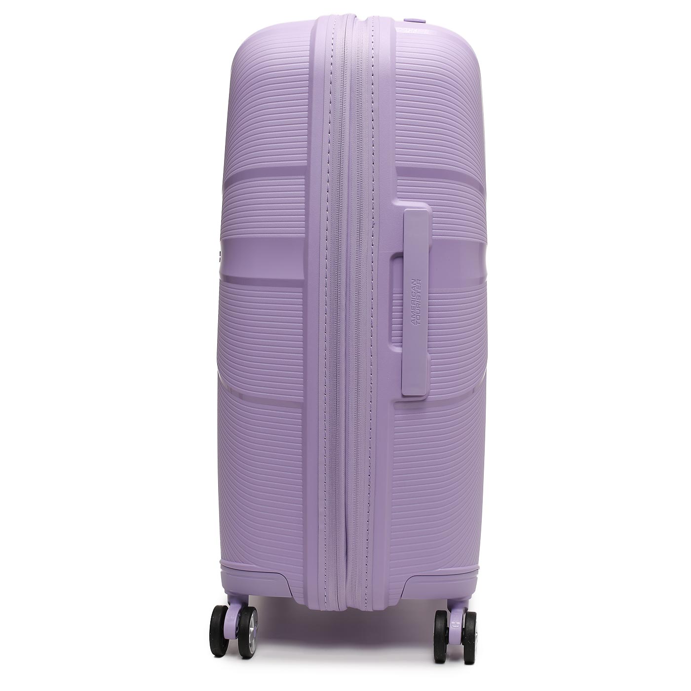 Чемодан средний M из полипропилена American Tourister Starvibe