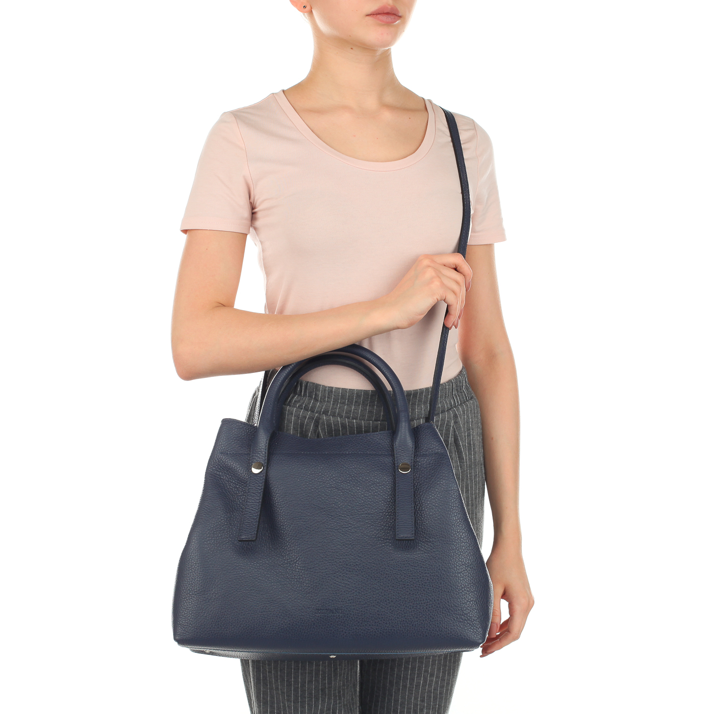 Вместительная женская сумка Ripani Glassa