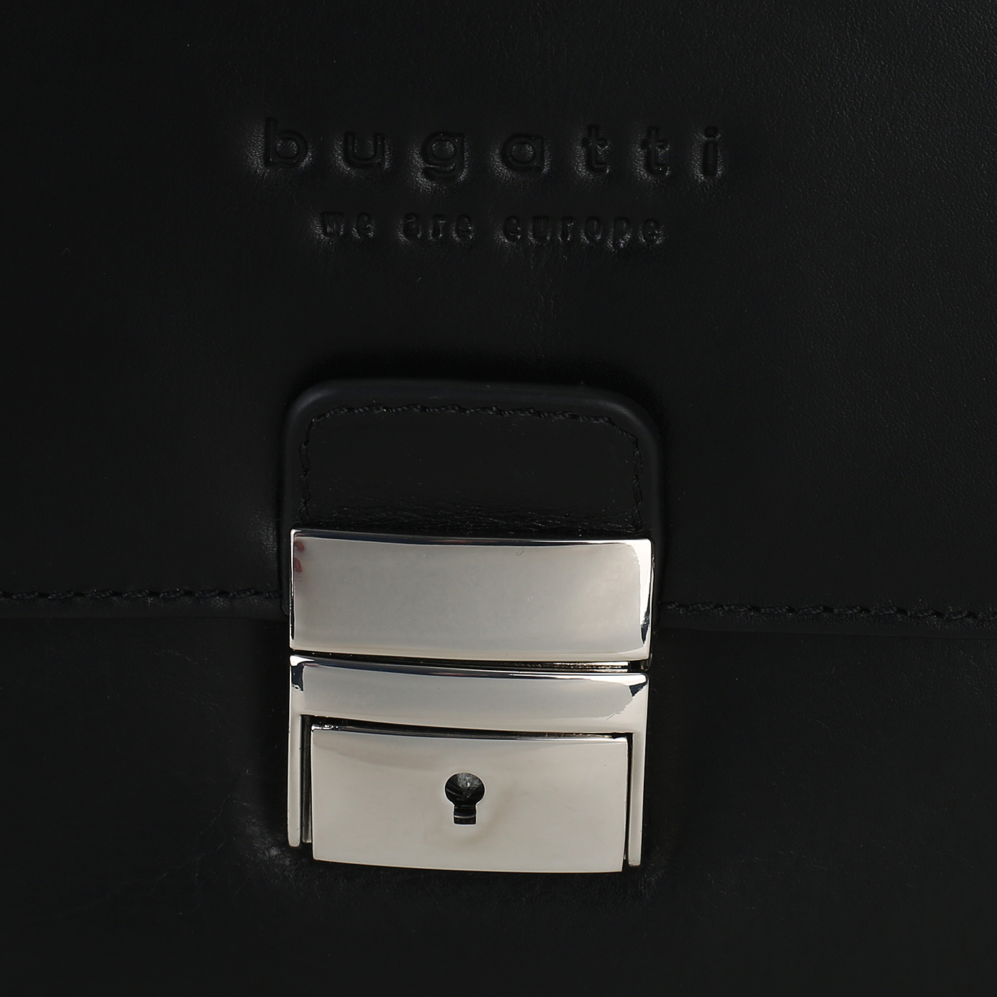 Кожаный портфель Bugatti Romano