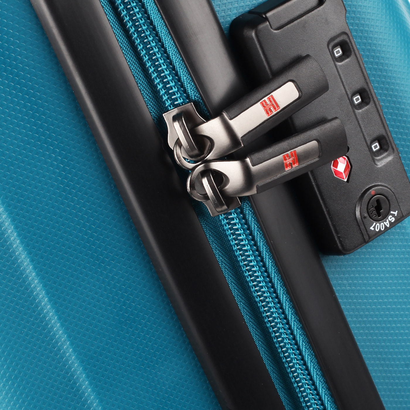 Чемодан маленький S из полипропилена Eberhart Storm