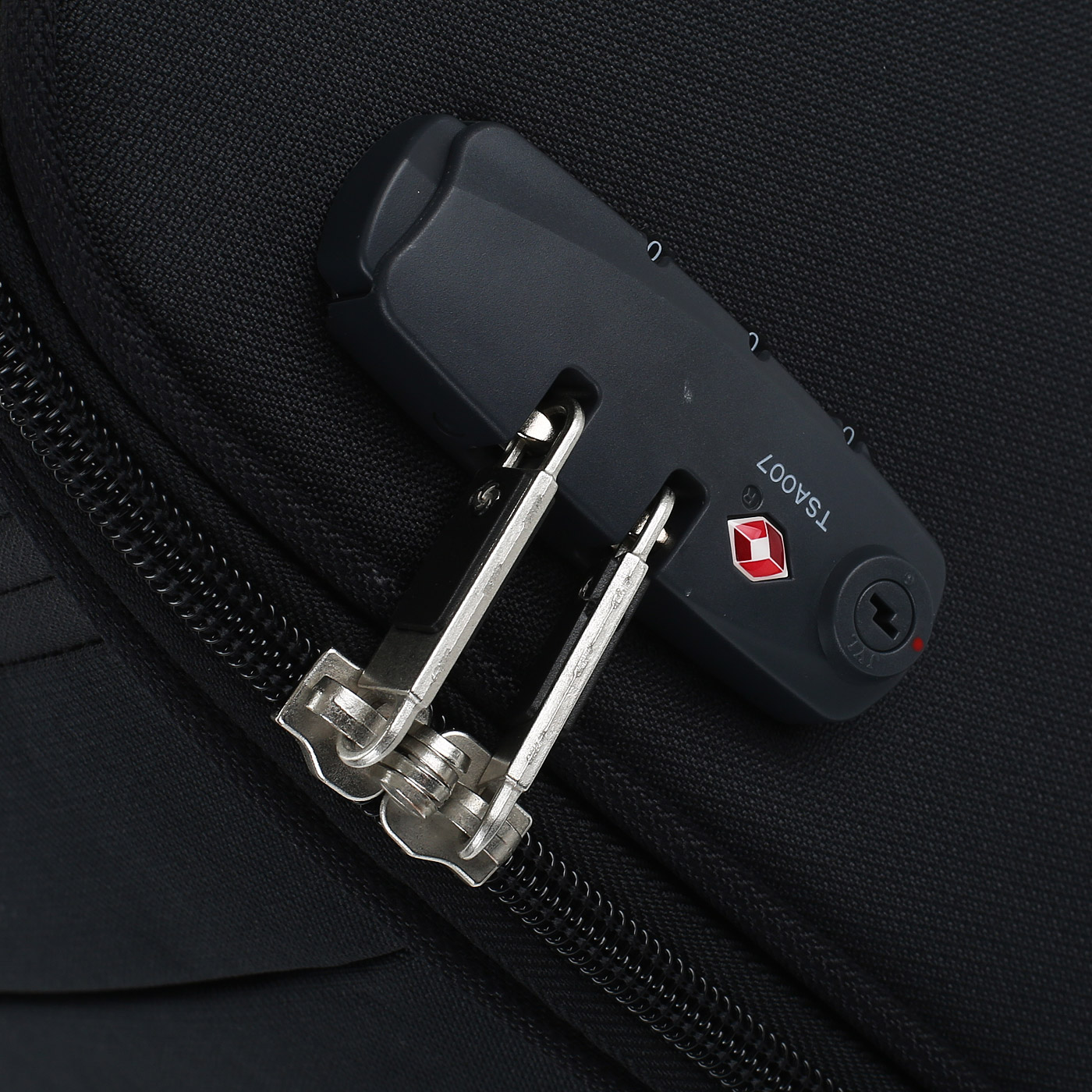 Чемодан для ручной клади тканевый Samsonite Base Boost