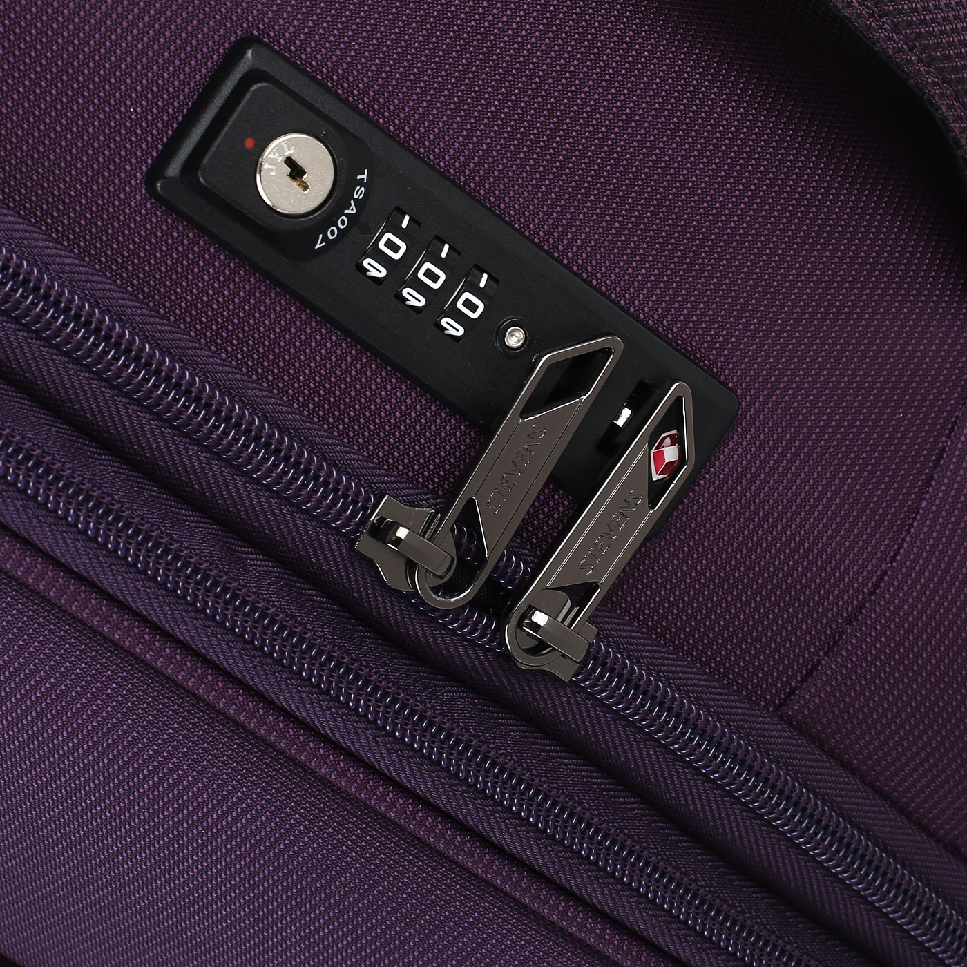 Чемодан средний M тканевый с кодовым замком Stevens Urban