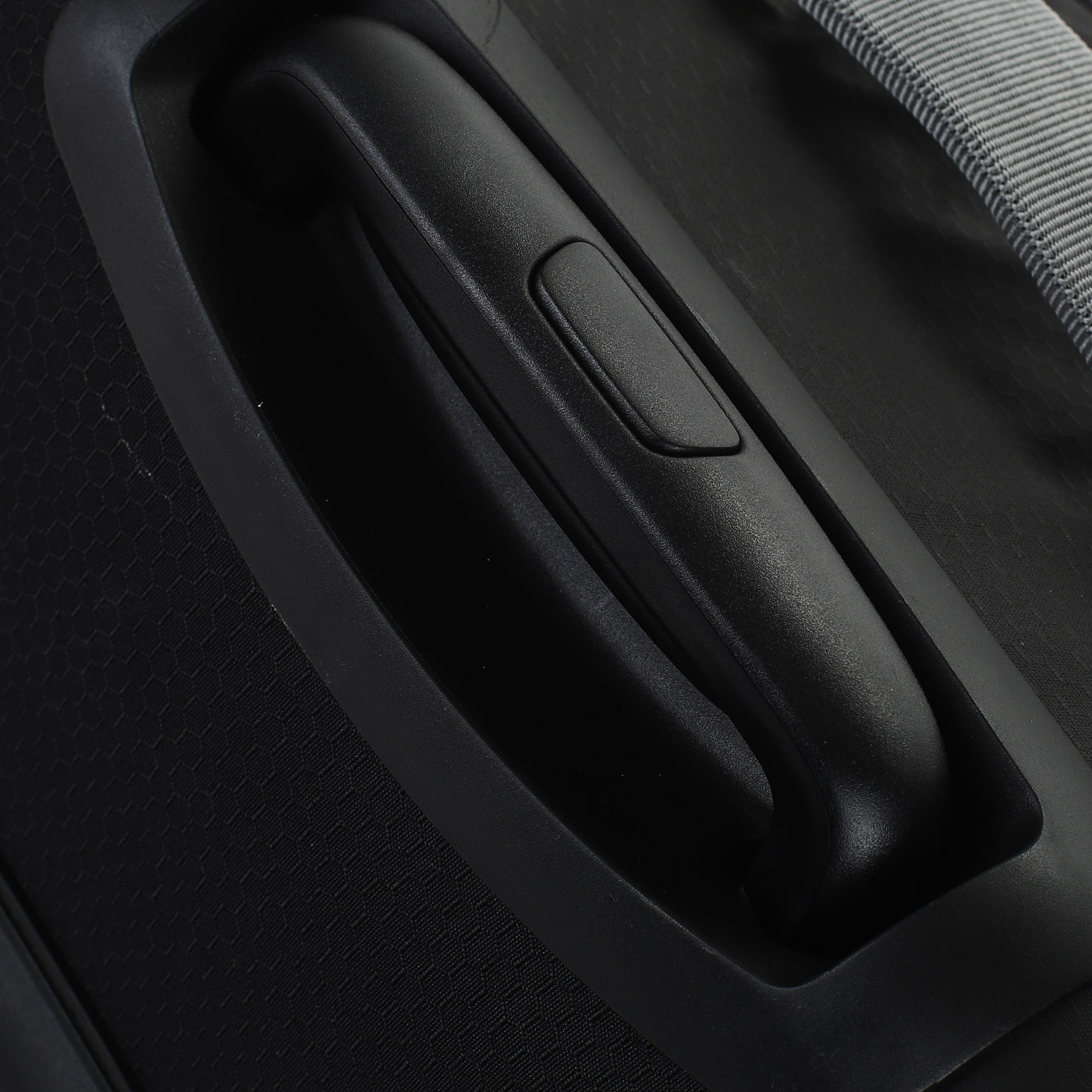 Дорожная сумка на колесах American Tourister Road Quest