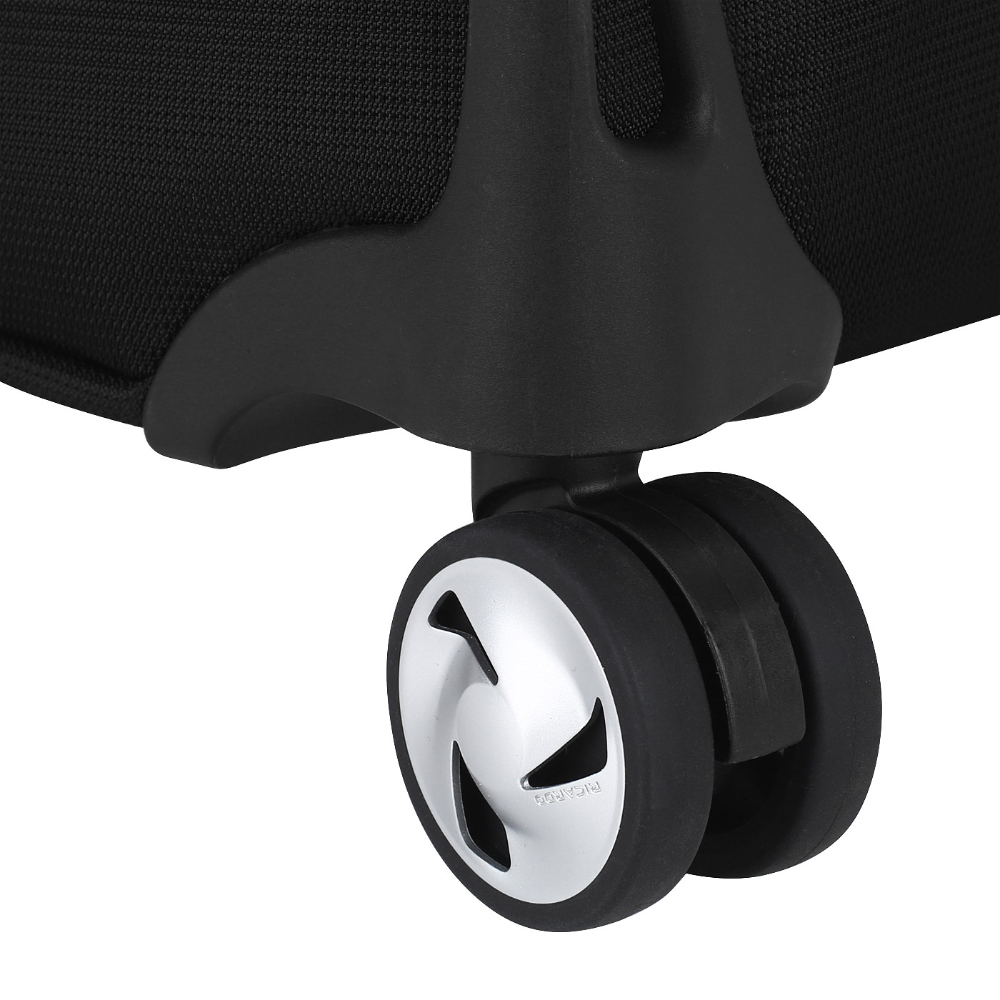 Чемодан большой L тканевый с кодовым замком Ricardo Seahaven