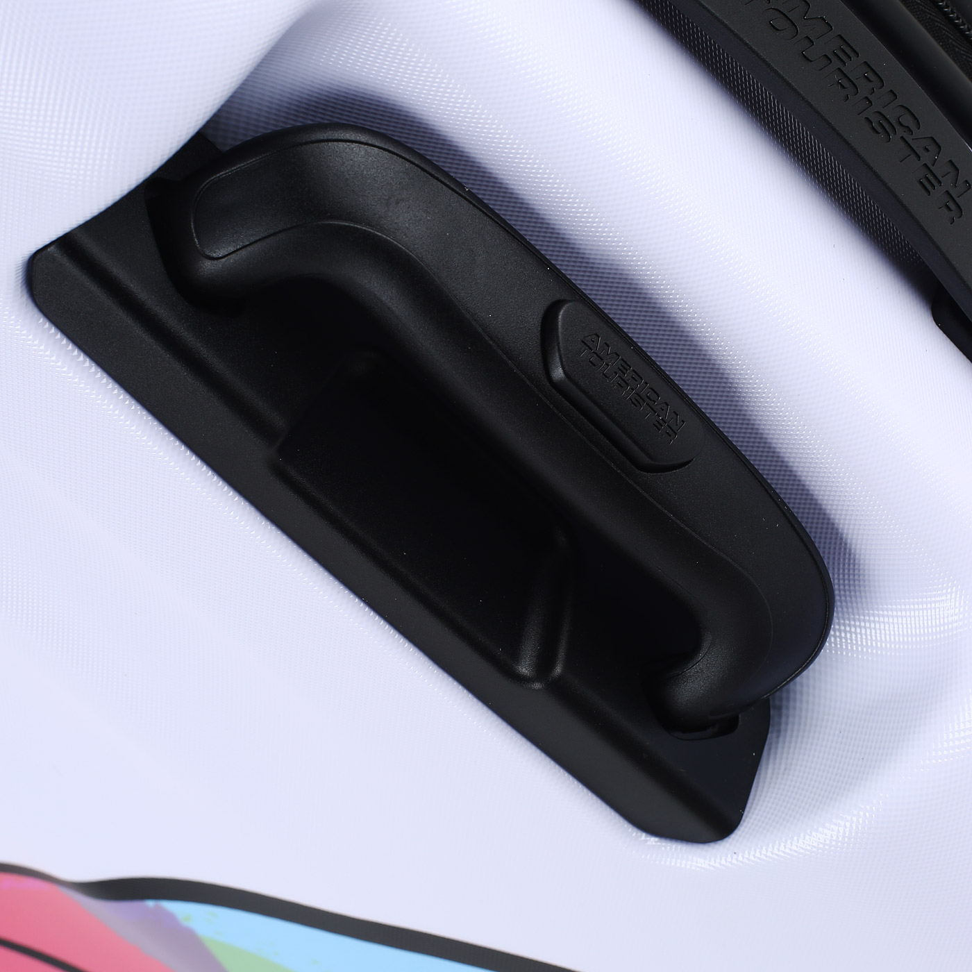 Чемодан большой L из ABS-пластика с кодовым замком American Tourister Disney Legends