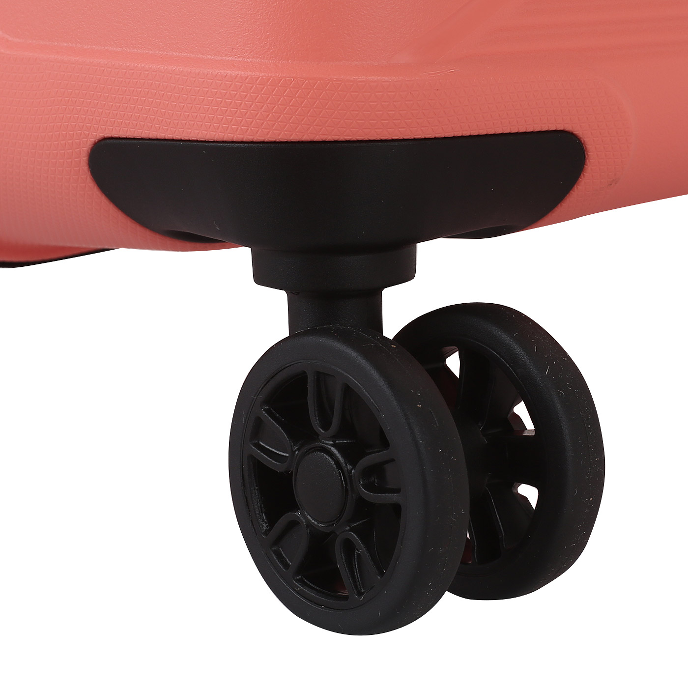 Чемодан большой L из полипропилена с кодовым замком American Tourister Airconic