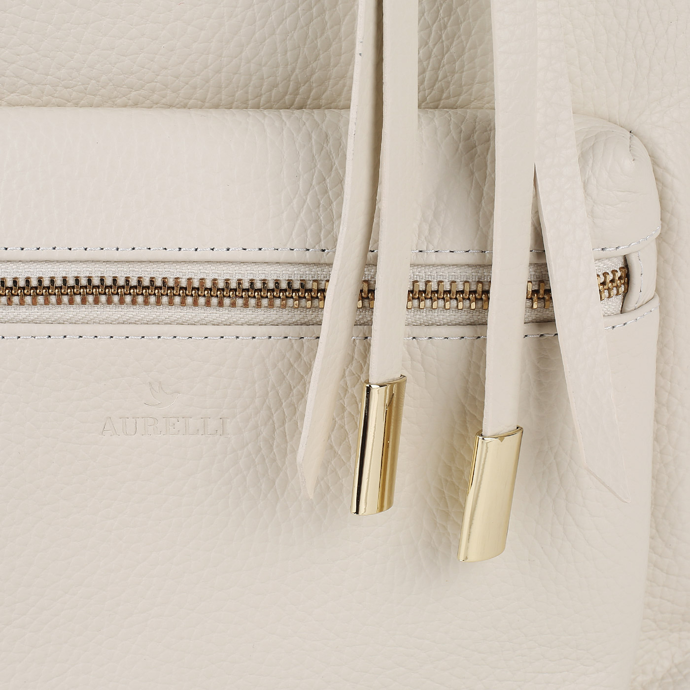 Кожаный рюкзак на молнии Aurelli Soft