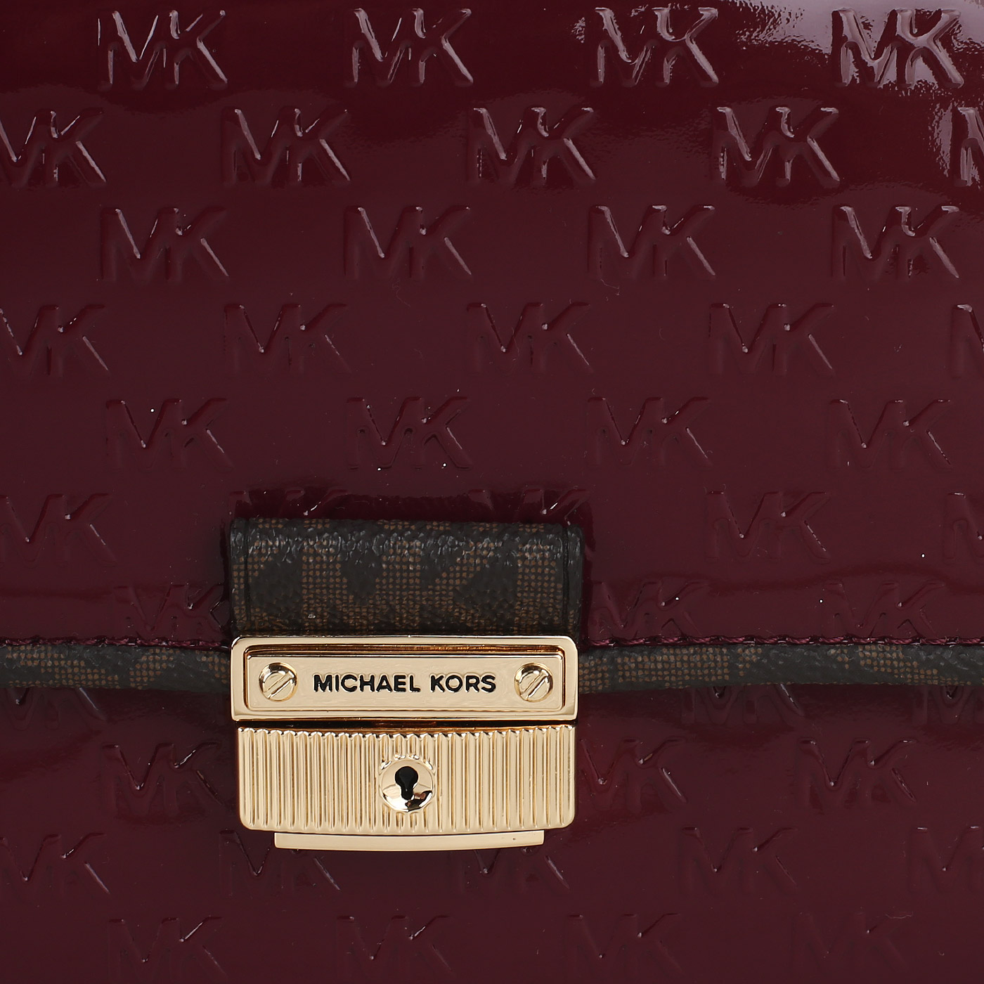 Лакированная сумка с логотипом Michael Kors Bradshaw