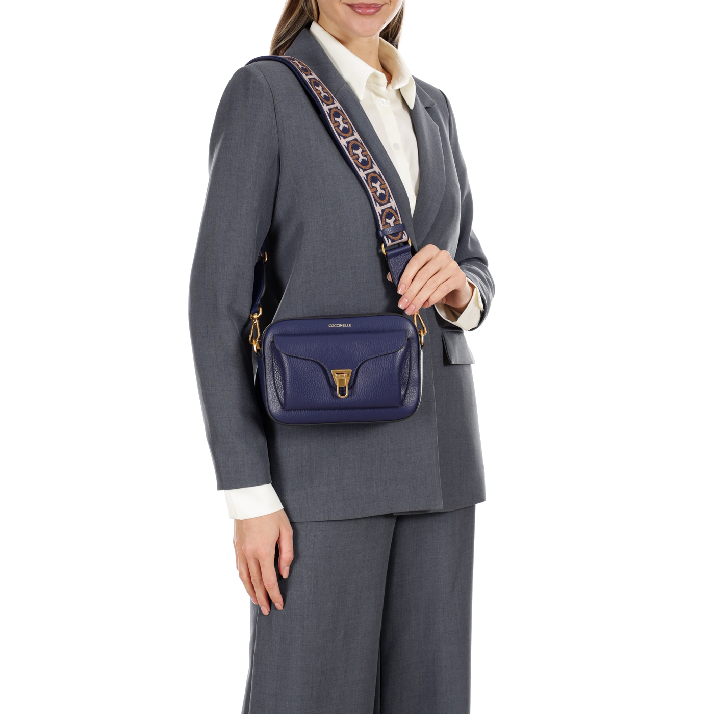 Сумка через плечо Coccinelle Beat Soft Ribb